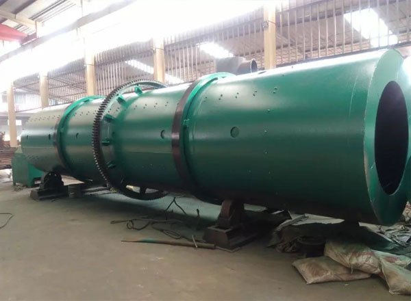 轉(zhuǎn)鼓造粒機